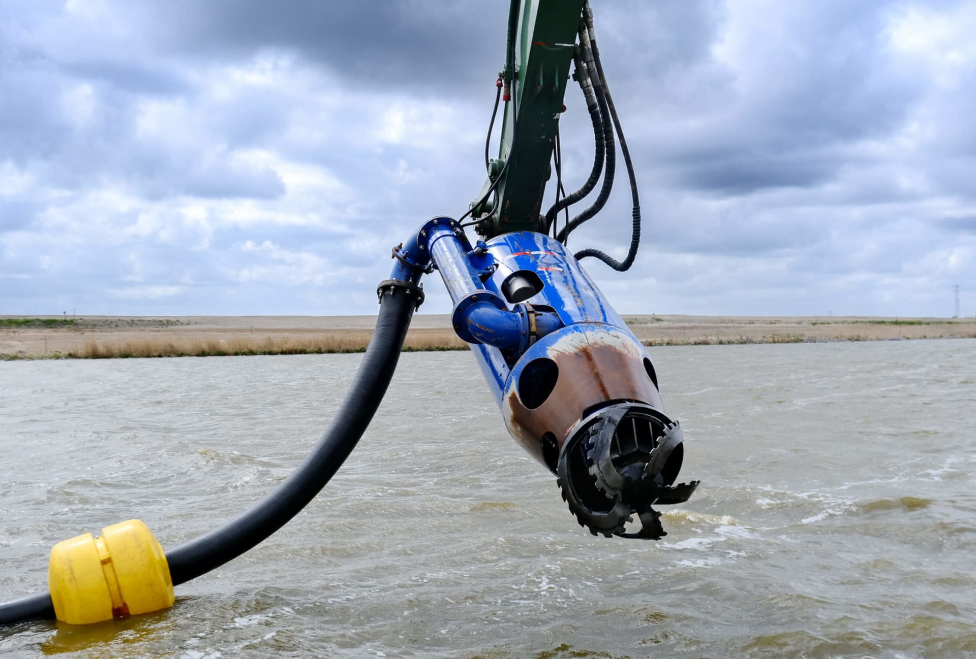 200 damen clearance