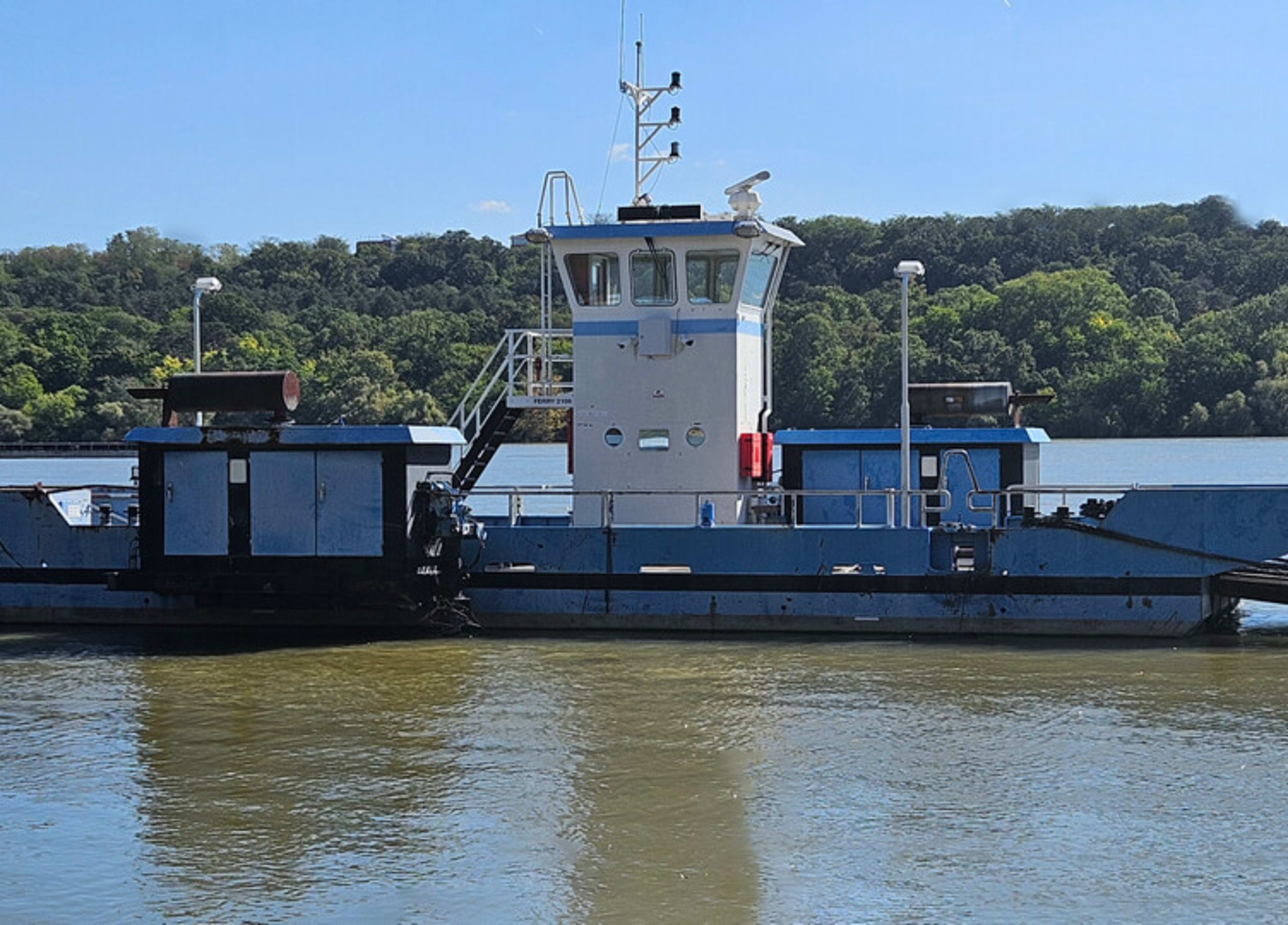 Used inland Damen car/pax ferry